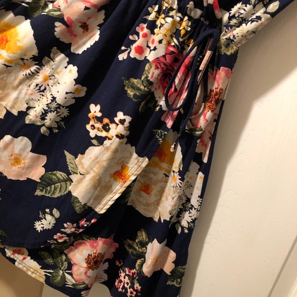 Faux wrap dress- soft and flattering - Picture 3 of 5